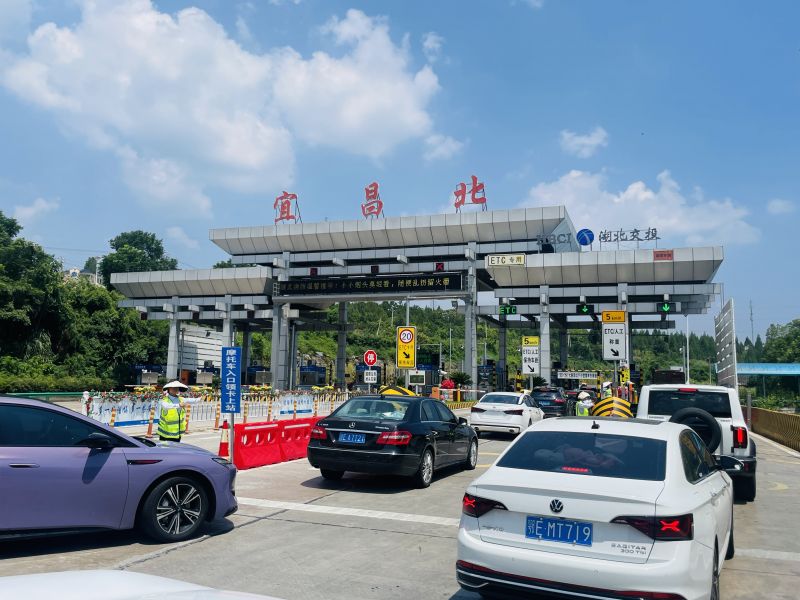 当碳化钨粉遇上防爆筛分：一段来自宜昌的合作回响